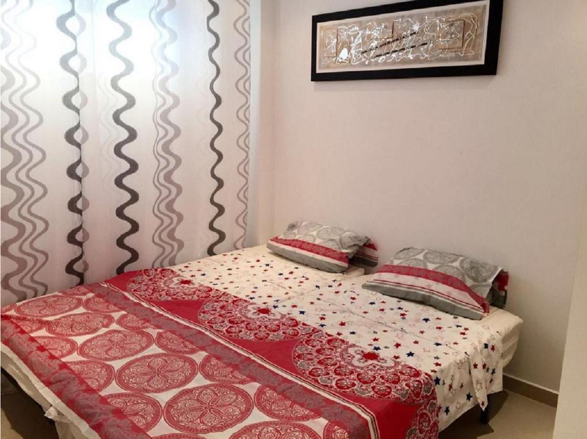 Levante Beachfront Luxury Apartment Бенидорм Экстерьер фото